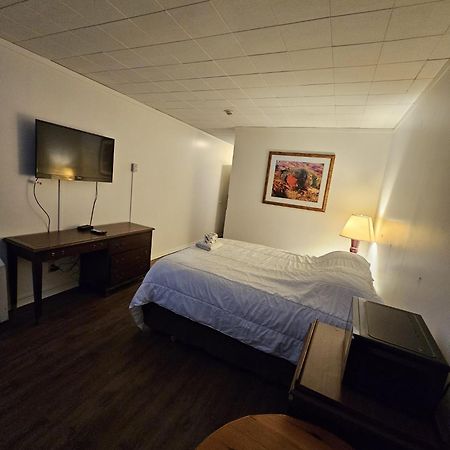 The Brunswick Hotel Complex Parry Sound Exteriér fotografie