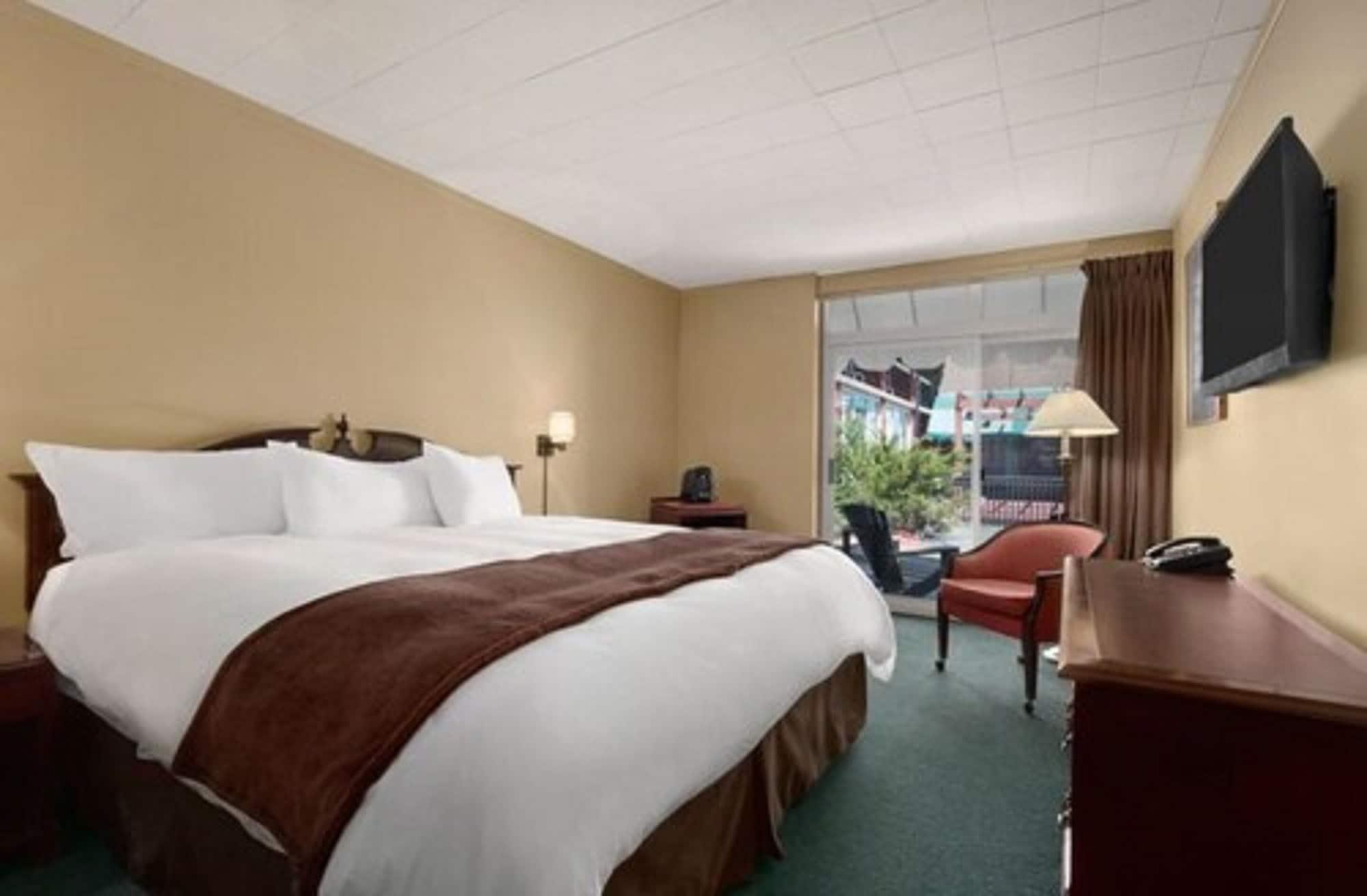 The Brunswick Hotel Complex Parry Sound Exteriér fotografie