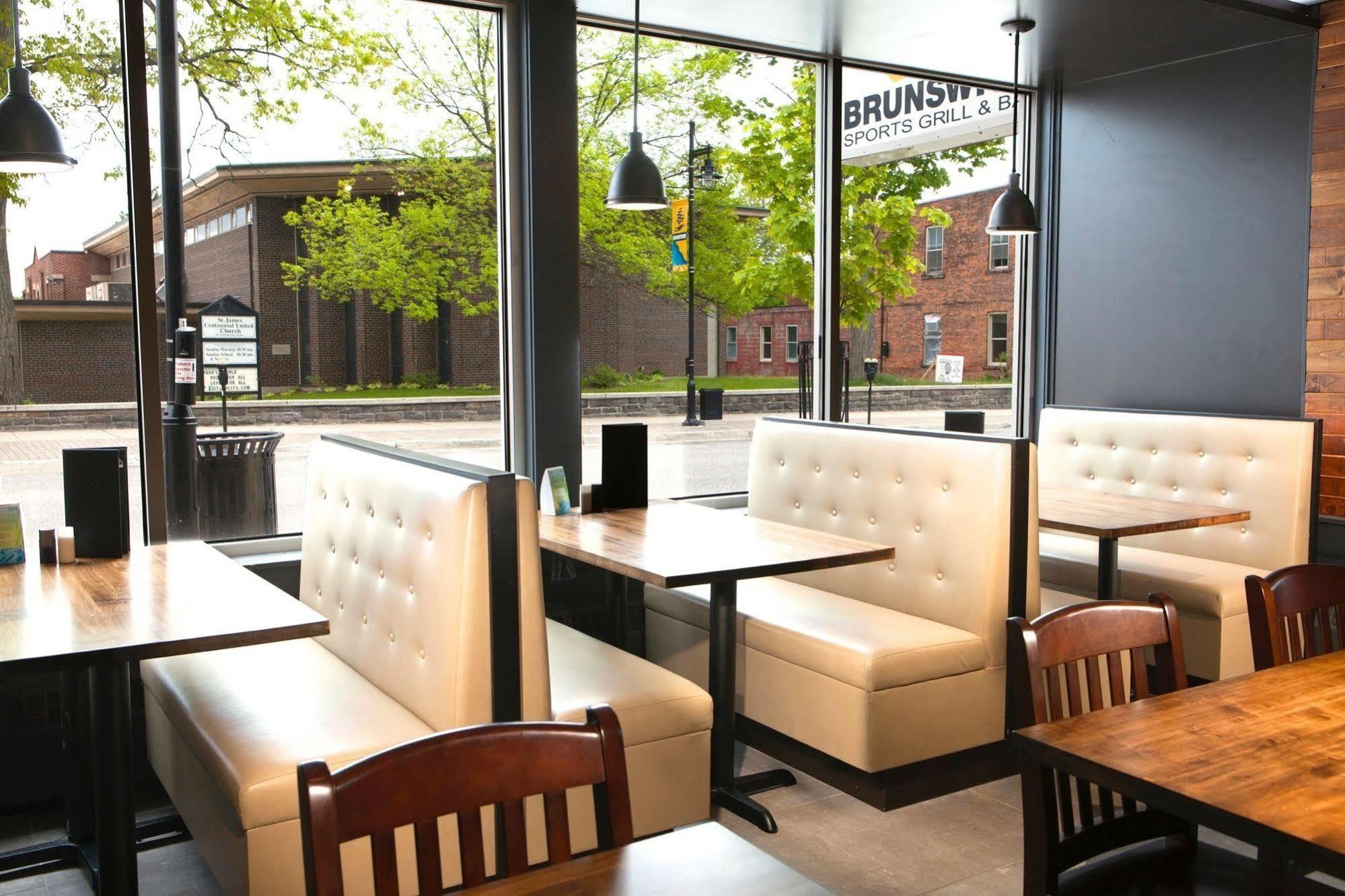 The Brunswick Hotel Complex Parry Sound Exteriér fotografie