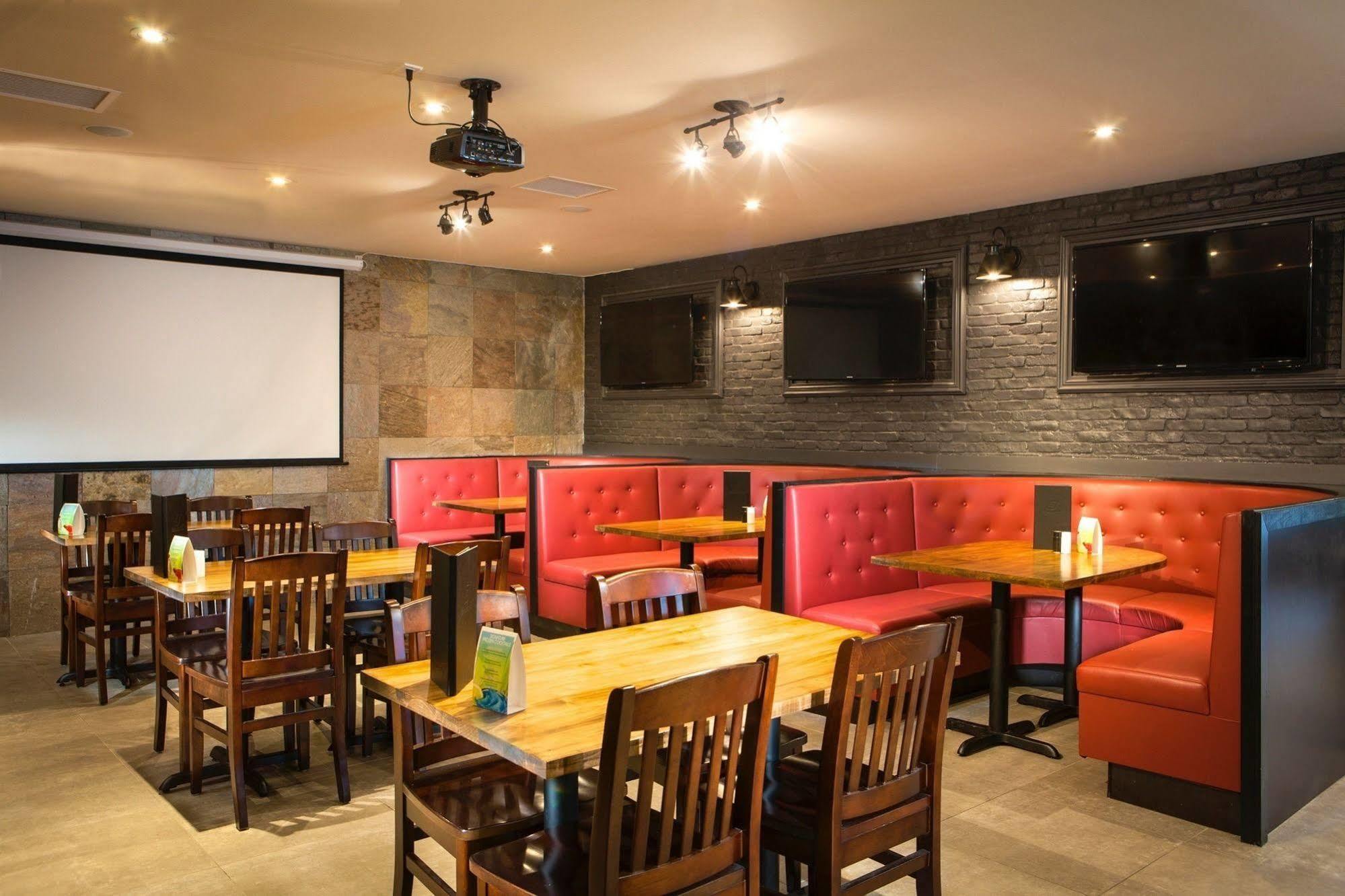 The Brunswick Hotel Complex Parry Sound Exteriér fotografie